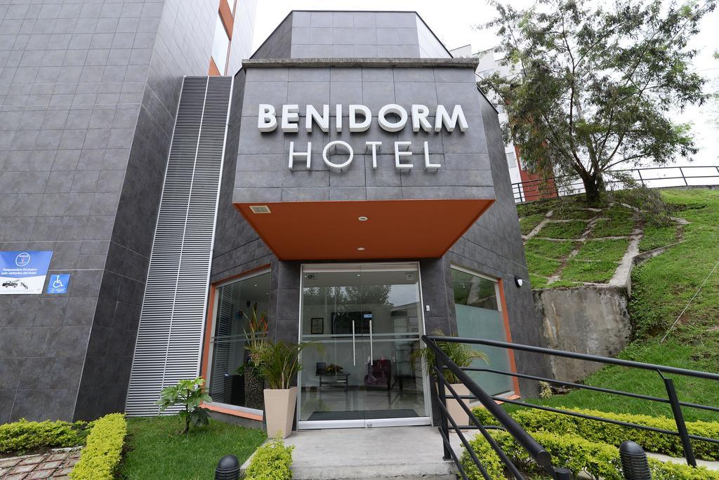 Benidorm Hotel Манисалес Экстерьер фото